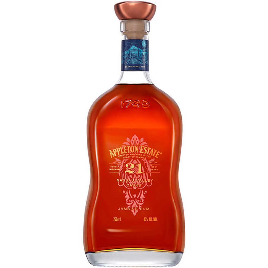 Wine and Spirits 750mL XO Cartavio Rum Crown –